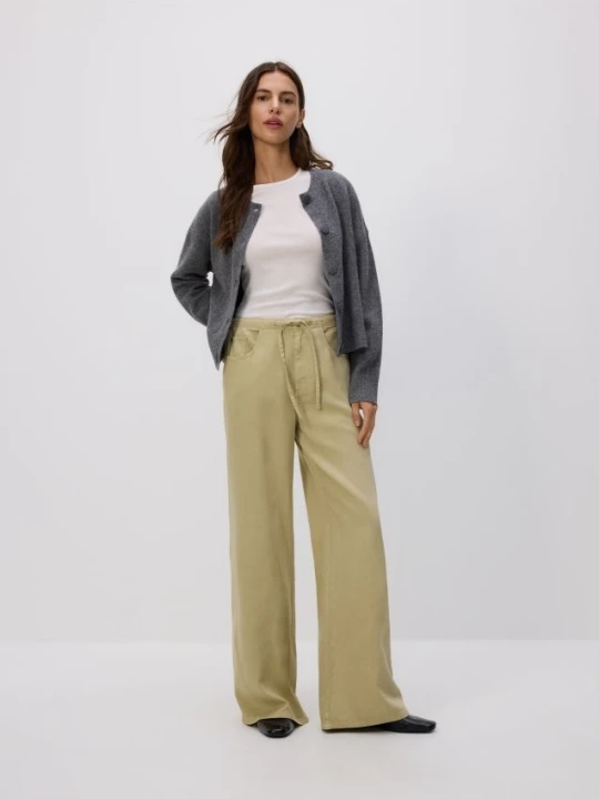 Zdjęcie produktu Reserved - Jeansy wide leg z lyocellu - zielony