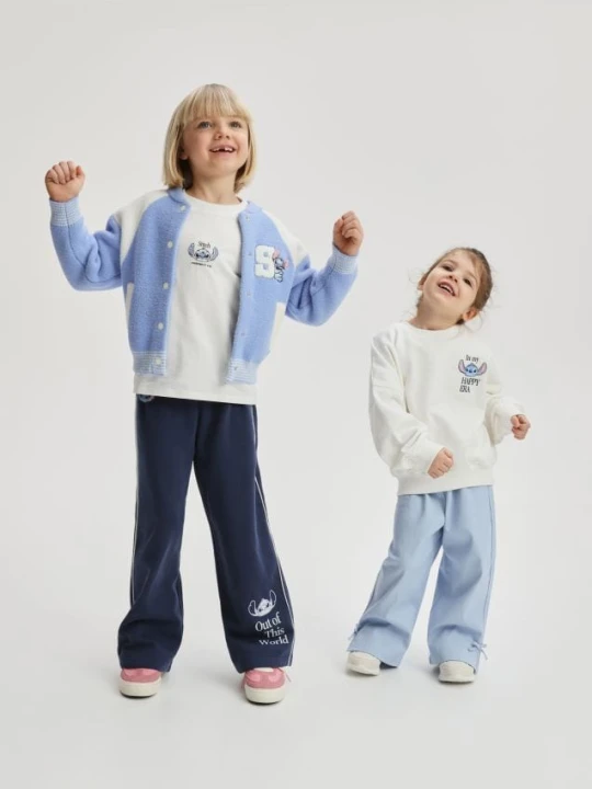 Zdjęcie produktu Reserved - Kardigan Lilo i Stitch - jasnoniebieski