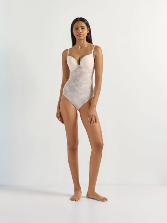 Zdjęcie produktu Reserved - Koronkowe body push up - pastelowy róż