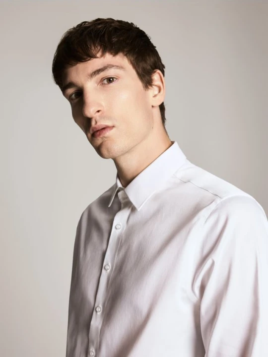 Zdjęcie produktu Reserved - Koszula slim fit z bawełną - biały