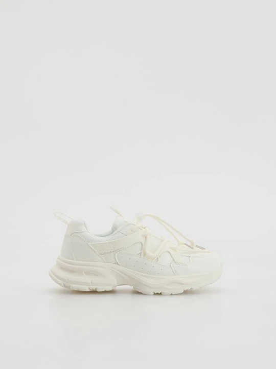 Zdjęcie produktu Reserved - Lekkie sneakersy - złamana biel