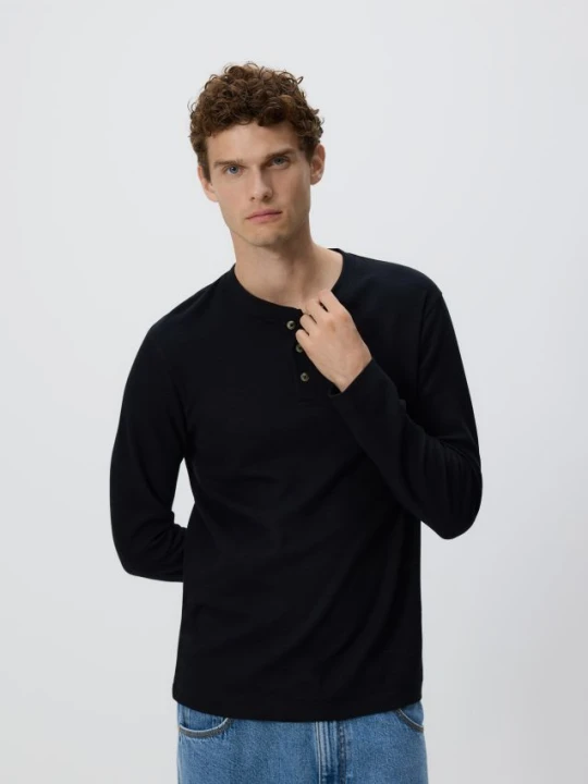 Zdjęcie produktu Reserved - Longsleeve regular - czarny