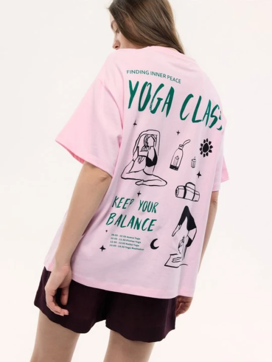 Zdjęcie produktu Reserved - Luźny t-shirt z nadrukiem - pastelowy róż