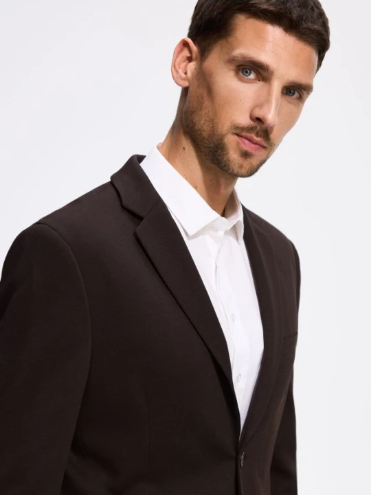 Zdjęcie produktu Reserved - Marynarka slim fit z dodatkiem wiskozy - ciemnobrązowy