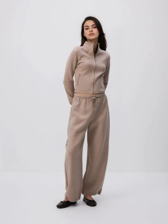 Zdjęcie produktu Reserved - Rozpinana bluza ze stójką - brązowy