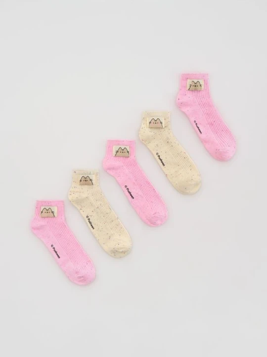 Zdjęcie produktu Reserved - Skarpetki z naszywką Pusheen 5 pack - wielobarwny