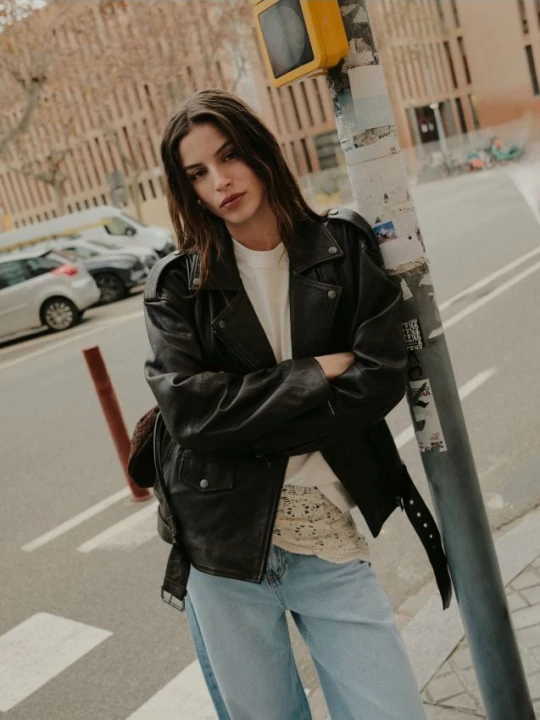 Zdjęcie produktu Reserved - Skórzana kurtka typu biker - ciemnobrązowy