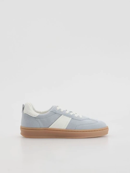 Zdjęcie produktu Reserved - Sneakersy z łączonych materiałów - jasnoniebieski