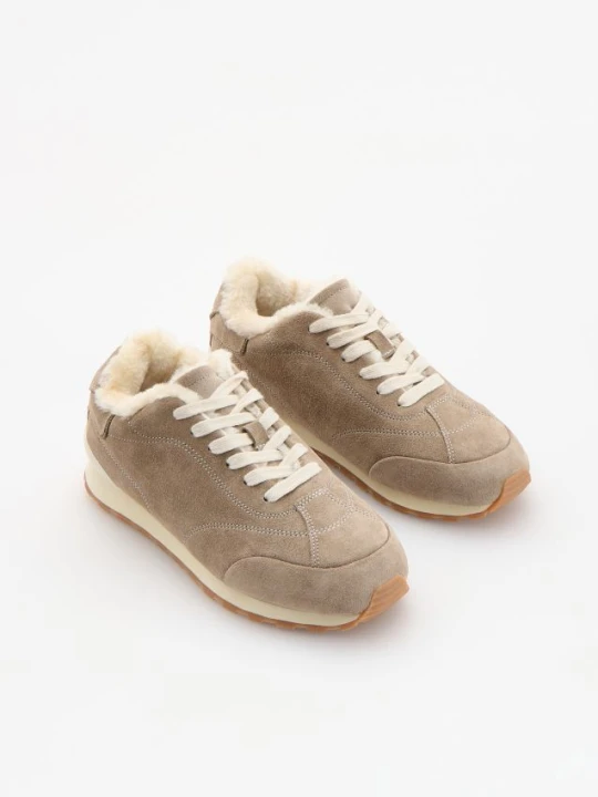 Zdjęcie produktu Reserved - Sneakersy z łączonych materiałów - jasnoszary