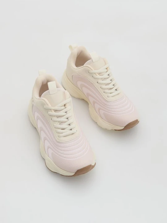 Zdjęcie produktu Reserved - Sneakersy z łączonych materiałów - kremowy