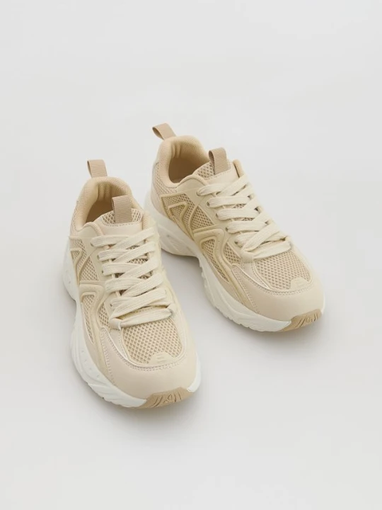 Zdjęcie produktu Reserved - Sneakersy z łączonych materiałów - kremowy