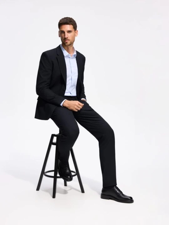 Zdjęcie produktu Reserved - Spodnie garniturowe slim fit - granatowy