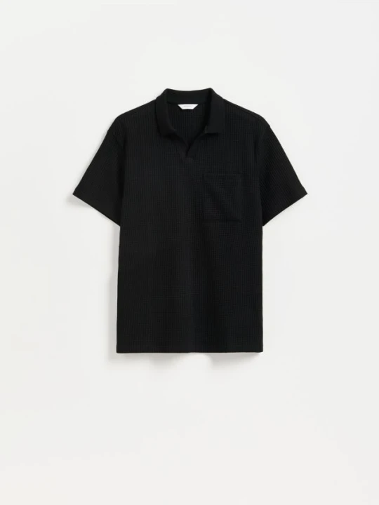 Zdjęcie produktu Reserved - Strukturalna koszulka polo comfort fit - czarny