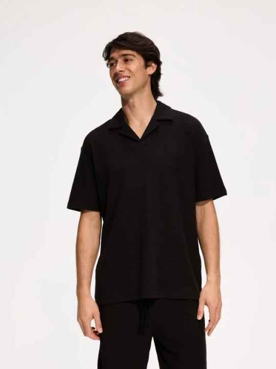 Zdjęcie produktu Reserved - Strukturalne polo comfort fit - czarny