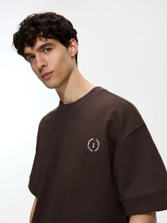 Zdjęcie produktu Reserved - T-shirt boxy z nadrukiem - brązowy