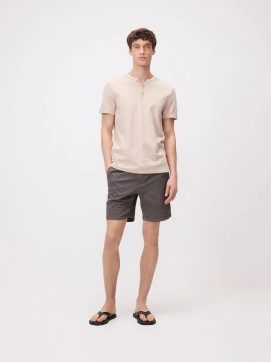 Zdjęcie produktu Reserved - T-shirt henley slim fit - beżowy