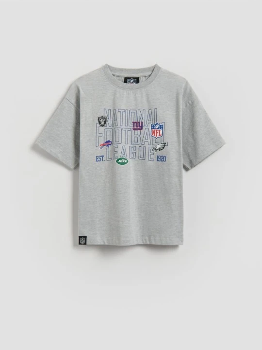 Zdjęcie produktu Reserved - T-shirt NFL - jasnoszary