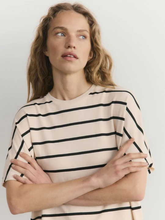 Zdjęcie produktu Reserved - T-shirt oversize z modalem - inny