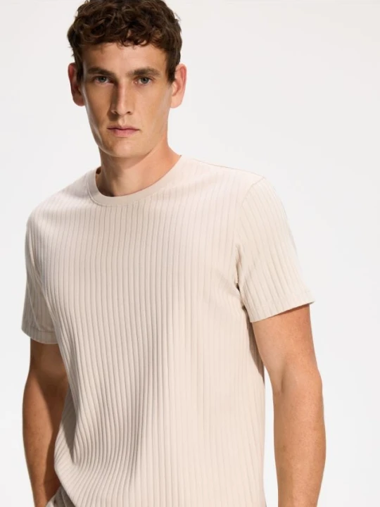 Zdjęcie produktu Reserved - T-shirt regular w prążek - beżowy