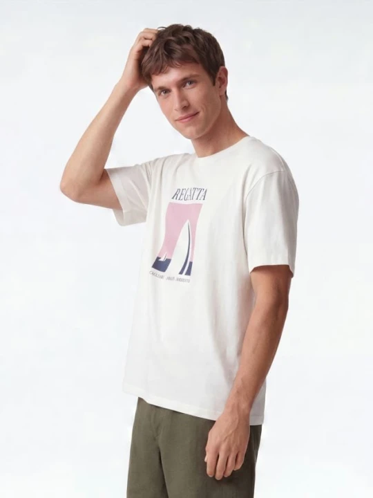 Zdjęcie produktu Reserved - T-shirt regular z nadrukiem - biały