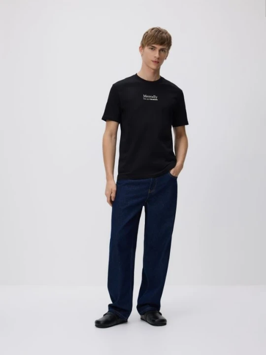 Zdjęcie produktu Reserved - T-shirt regular z nadrukiem - czarny