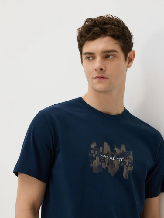Zdjęcie produktu Reserved - T-shirt regular z nadrukiem - granatowy