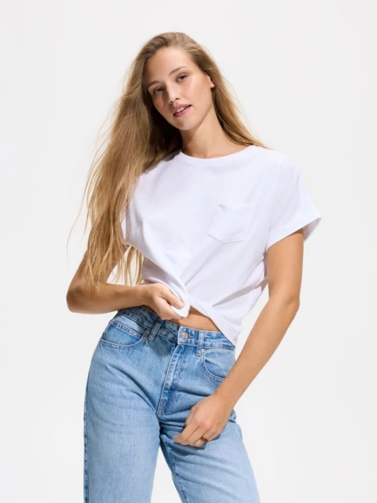 Zdjęcie produktu Reserved - T-shirt z kieszonką - biały