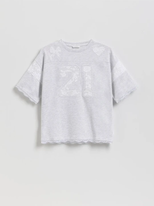 Zdjęcie produktu Reserved - T-shirt z koronkowym zdobieniem - jasnoszary
