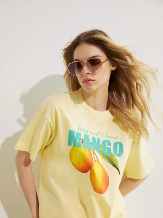 Zdjęcie produktu Reserved - T-shirt z nadrukiem - jasnożółty