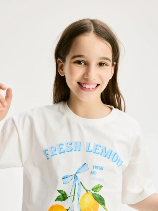 Zdjęcie produktu Reserved - T-shirt z nadrukiem - złamana biel