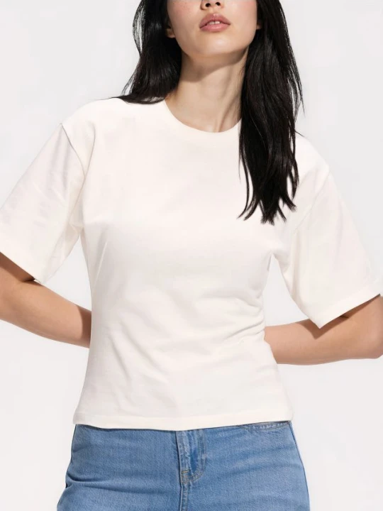 Zdjęcie produktu Reserved - Taliowany t-shirt - złamana biel