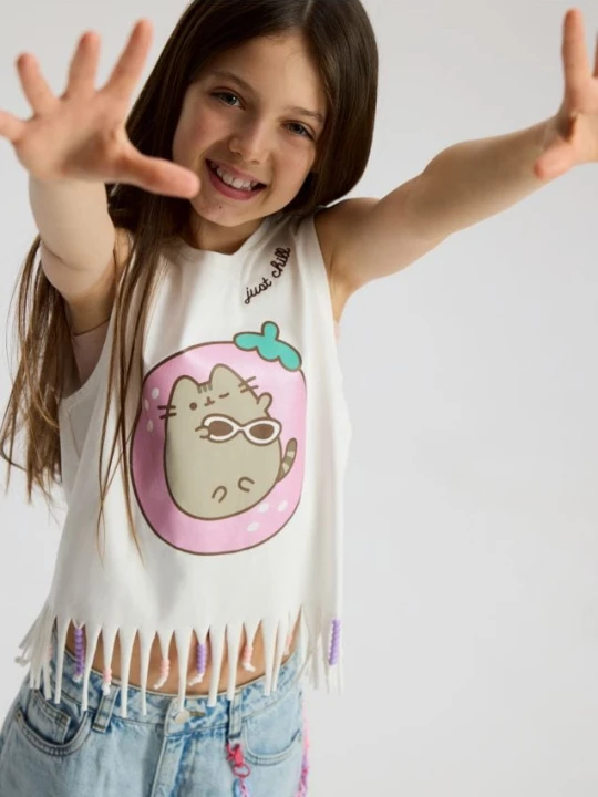 Zdjęcie produktu Reserved - Top z frędzlami Pusheen - złamana biel