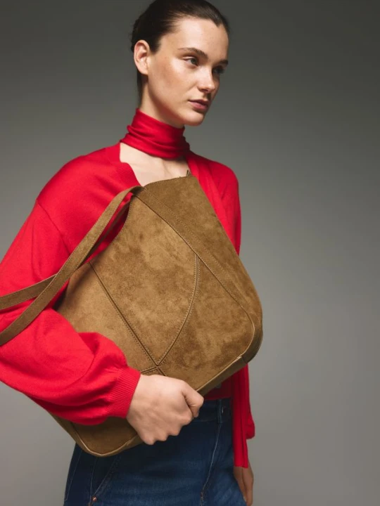 Zdjęcie produktu Reserved - Torebka shopper z imitacji zamszu - brązowy