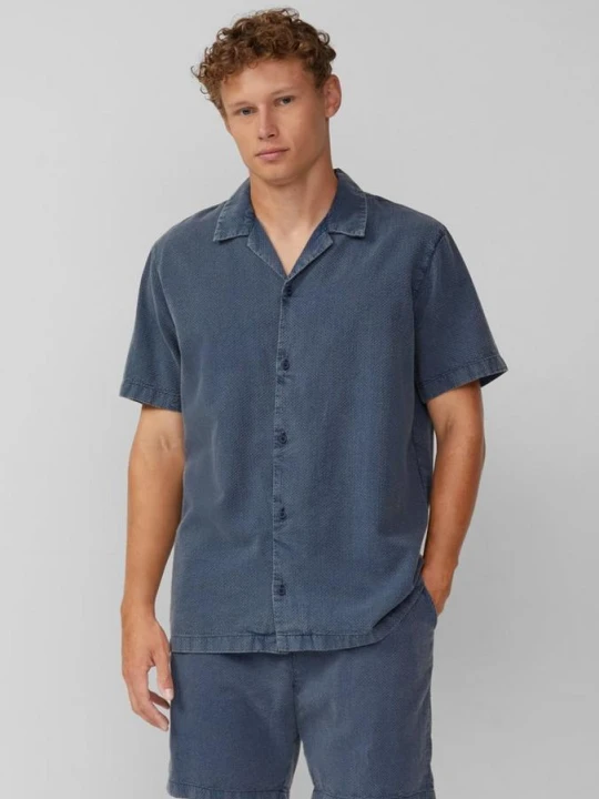Zdjęcie produktu Resort Fit: Sprana koszula wykonana z teksturowanego materiału QS niebieski