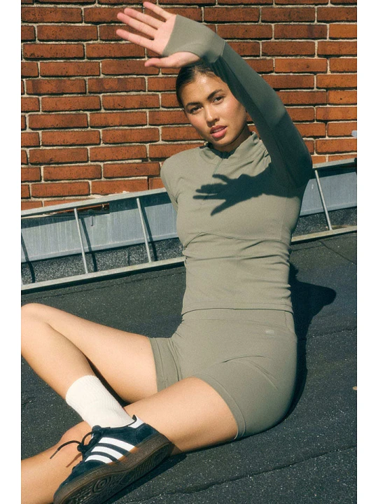Zdjęcie produktu Rethinkit Koszulka funkcyjna "True to body" w kolorze zielonym rozmiar: L