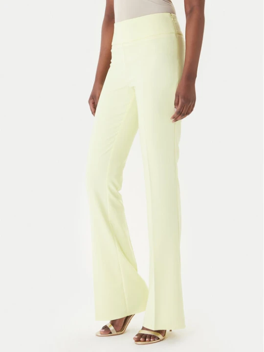 Zdjęcie produktu Rinascimento Spodnie materiałowe CFC0127876003 Żółty Slim Fit