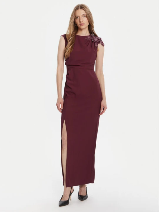 Zdjęcie produktu Rinascimento Sukienka wieczorowa CFC0020094002 Bordowy Slim Fit