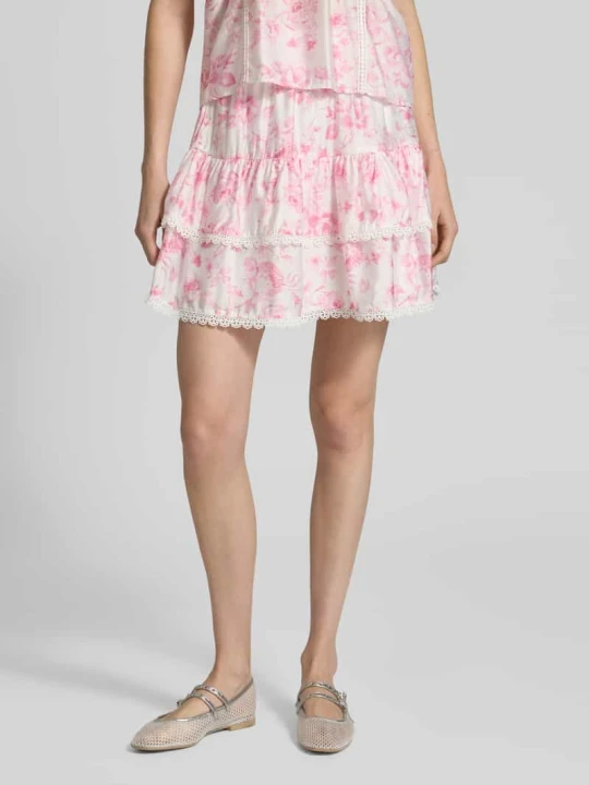 Zdjęcie produktu Rozkloszowana spódnica z mieszanka wiskozy model 'BLISS' Vero Moda Jasnoróżowy
