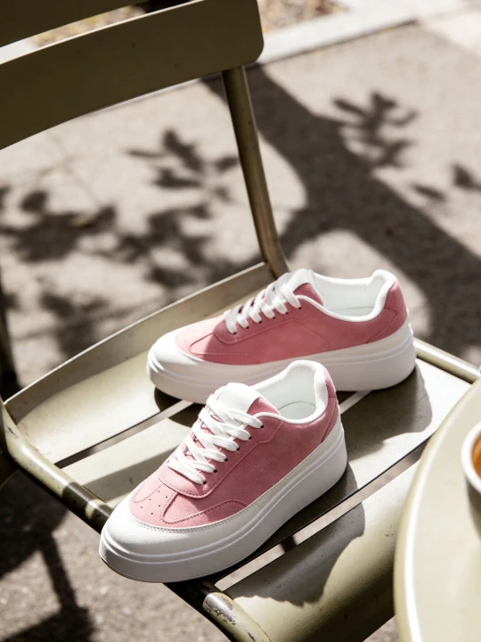 Zdjęcie produktu Różowe Sneakersy VICES na Platformie w Stylu lat 90. Donah