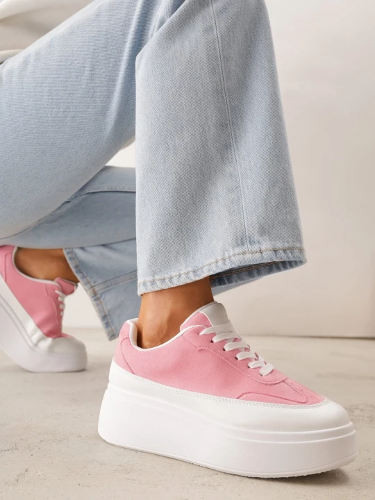 Zdjęcie produktu Różowe Sneakersy VICES na Platformie z Ozdobnym Noskiem Attis