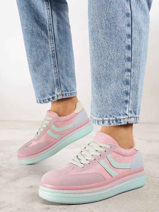 Zdjęcie produktu Różowe Sneakersy w Stylu Klasycznych Tenisówek na Grubej Podeszwie Grelritia Ideal
