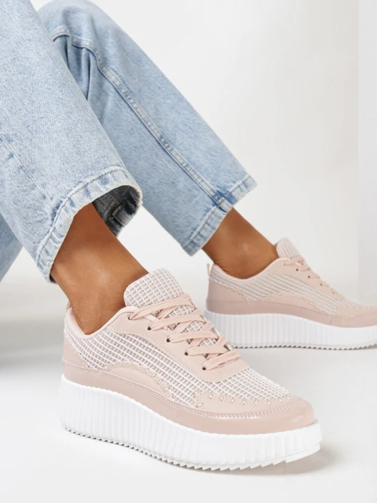 Zdjęcie produktu Różowe Sneakersy z Patchworkową Cholewką i Tłoczoną Platformą Geridia
