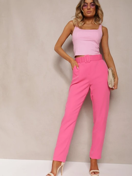 Zdjęcie produktu Różowe Spodnie Garniturowe High Waist z Paskiem Wenus Lily Rose