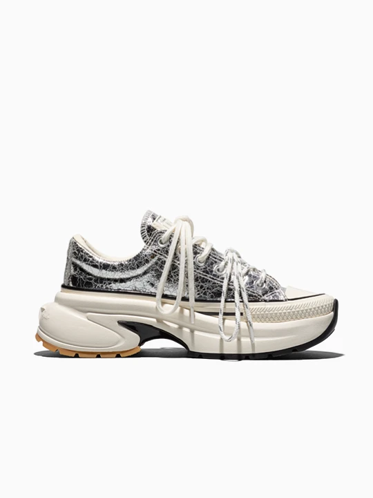 Zdjęcie produktu Run Star Crush Distressed Patent Converse beżowy