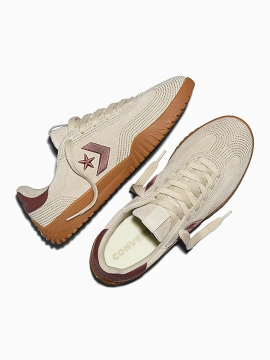 Zdjęcie produktu Run Star Trainer Stitched Suede Converse