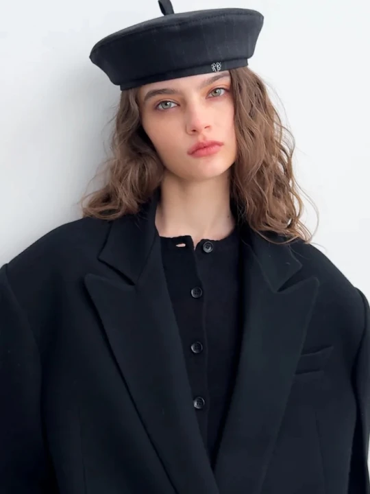 Zdjęcie produktu Ruslan Baginskiy beret z dodatkiem wełny Beret czarny