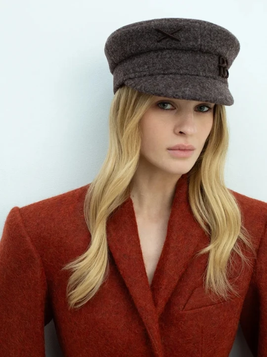 Zdjęcie produktu Ruslan Baginskiy kaszkiet Ruslan Baginskiy Logo-embellished Baker Boy Cap brązowy