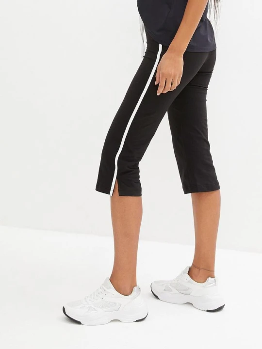 Zdjęcie produktu Rybaczki sportowe 3 / 4 BonPrix czarny