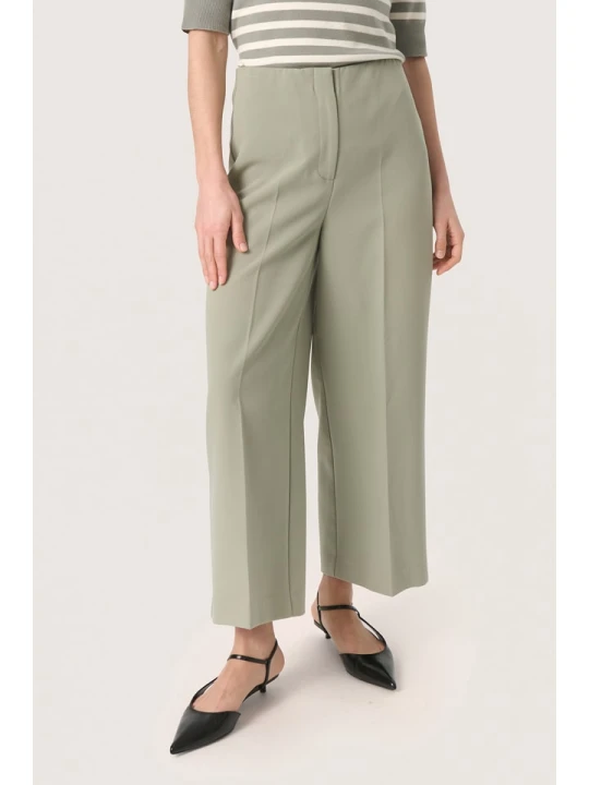 Zdjęcie produktu SAINT TROPEZ Kuloty "Corinne" w kolorze jasnozielonym rozmiar: XL