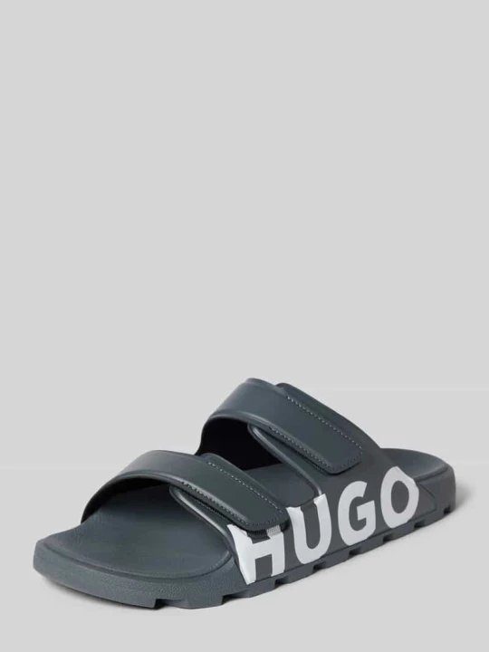 Zdjęcie produktu Sandał z nadrukiem z logo Hugo Grafitowy